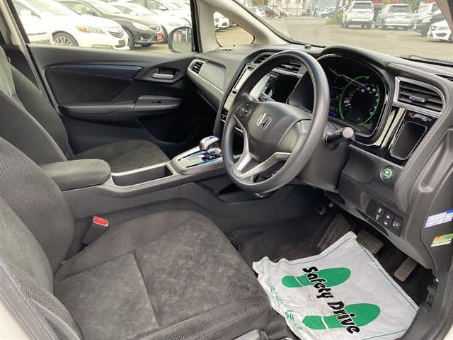 HONDA SHUTTLE HYBRID 4WD 2016