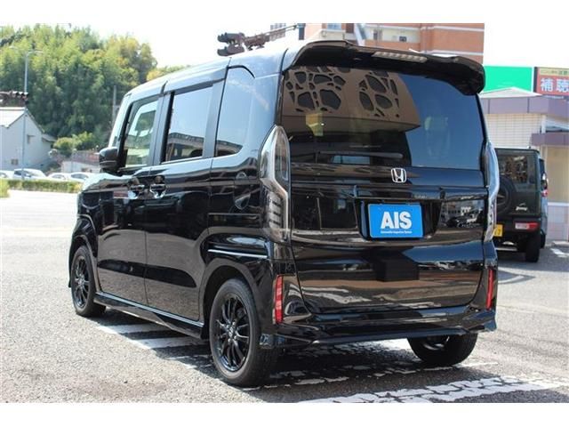 HONDA N BOX CUSTOM 2023