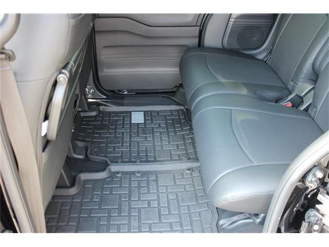 HONDA N BOX CUSTOM 2023