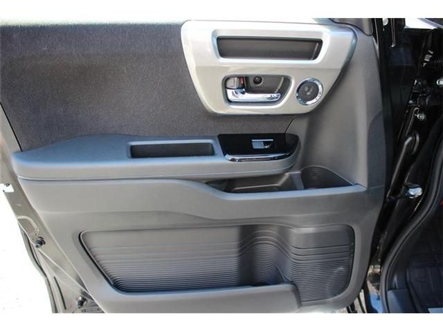 HONDA N BOX CUSTOM 2023