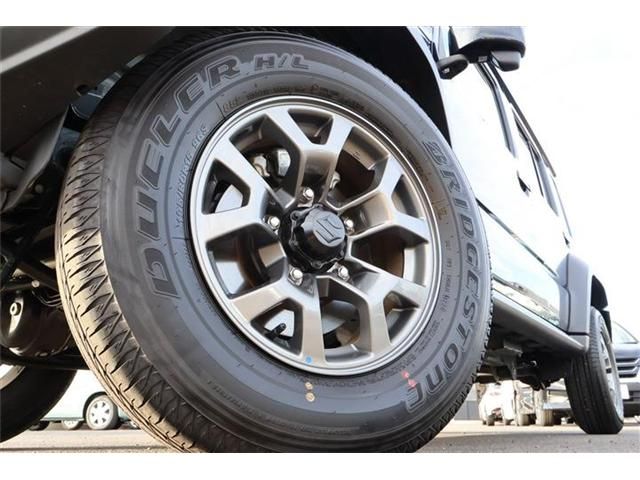 SUZUKI JIMNY NOMADE 2025