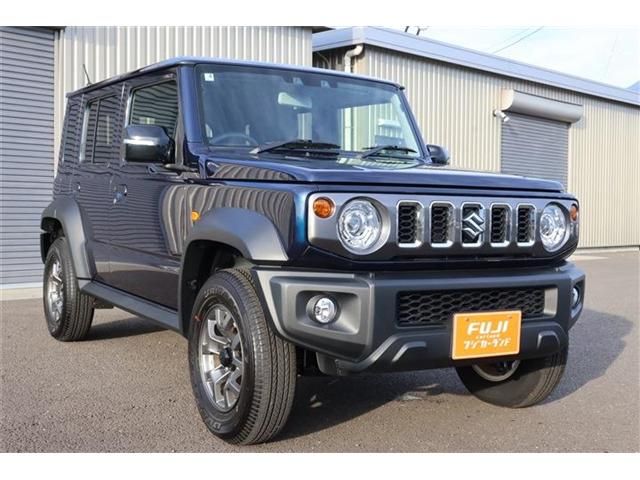 SUZUKI JIMNY NOMADE 2025