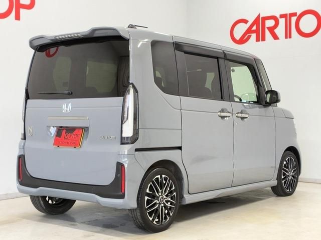 HONDA N BOX CUSTOM 2024