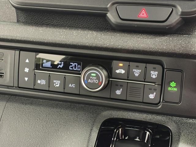 HONDA N BOX CUSTOM 2024