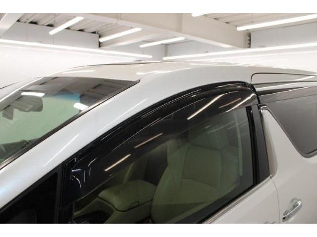 TOYOTA VELLFIRE  HYBRID 4WD 2015