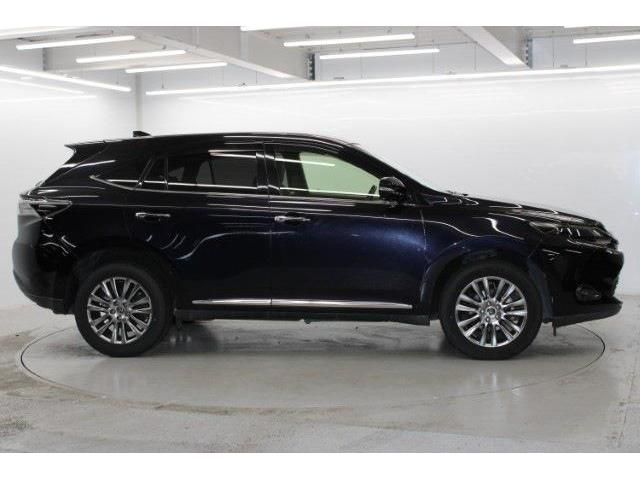 TOYOTA HARRIER 2WD 2015
