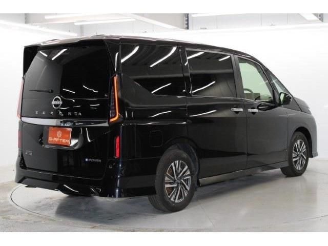 NISSAN SERENA  WG 2023
