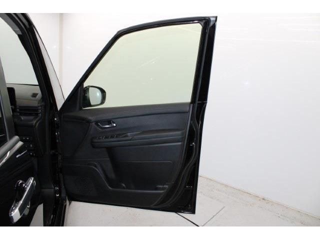 NISSAN SERENA  WG 2023