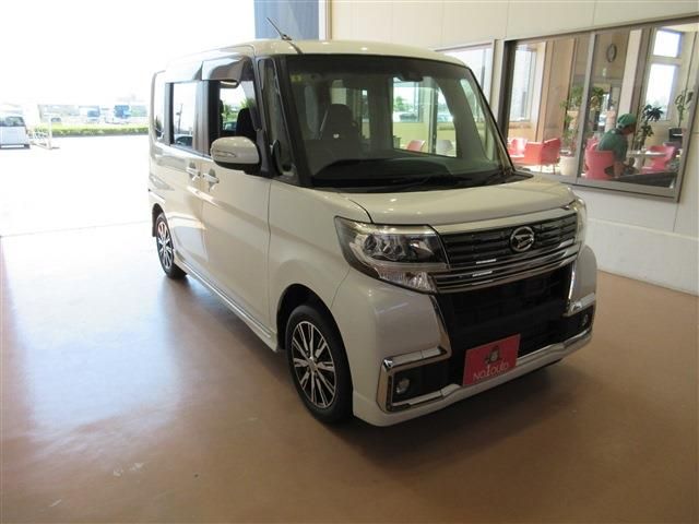 DAIHATSU TANTO CUSTOM 2016