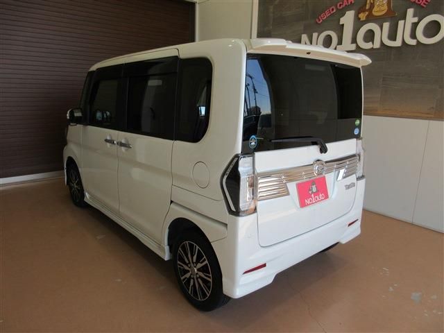 DAIHATSU TANTO CUSTOM 2016