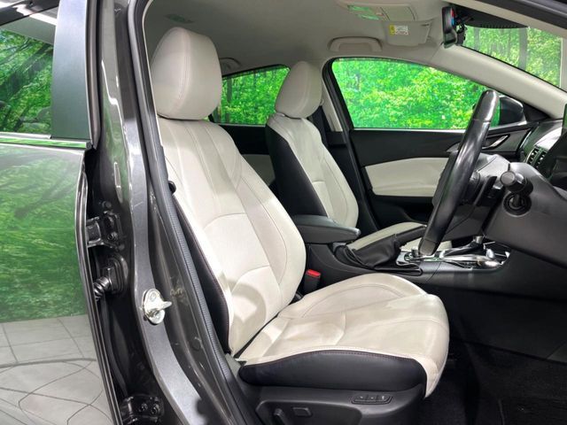 MAZDA AXELA sedan 2018