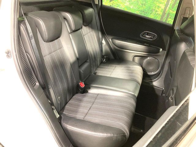 HONDA VEZEL HYBRID 2016