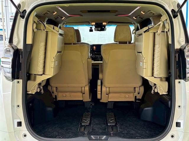 TOYOTA VELLFIRE  HYBRID 4WD 2020