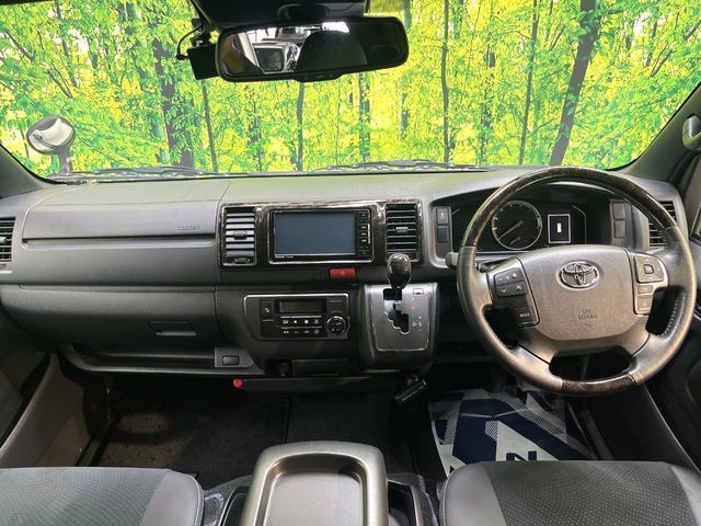 TOYOTA HIACE van 2WD 2020