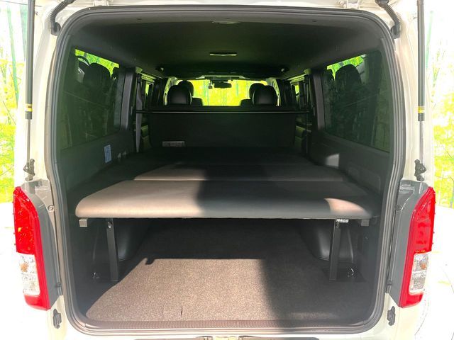 TOYOTA HIACE van 2WD 2020