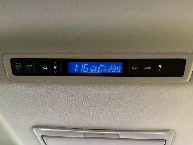 TOYOTA VELLFIRE 2020