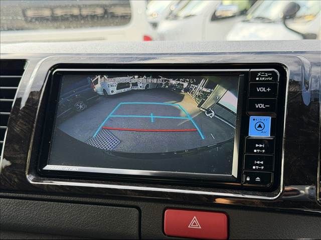 TOYOTA HIACE van 4WD 2024