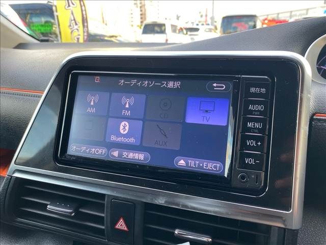 TOYOTA SIENTA HYBRID 2016