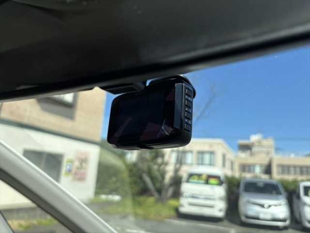 NISSAN SERENA  WG 2013