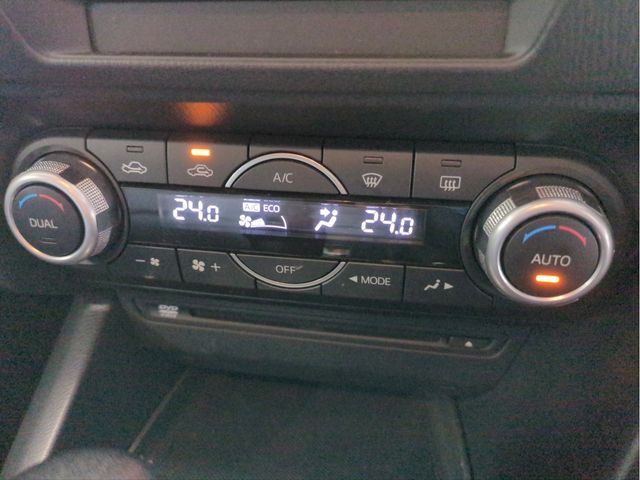 MAZDA AXELA SPORTS 2014