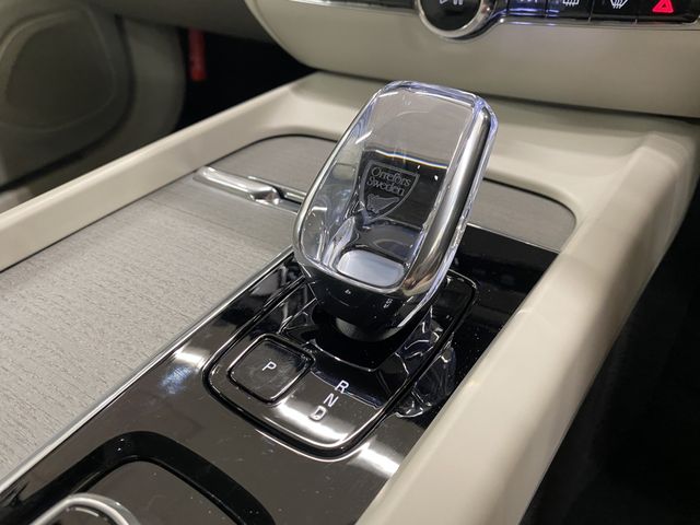 VOLVO VOLVO V60 2025