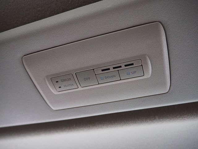 MITSUBISHI DELICA D:5 4WD 2014