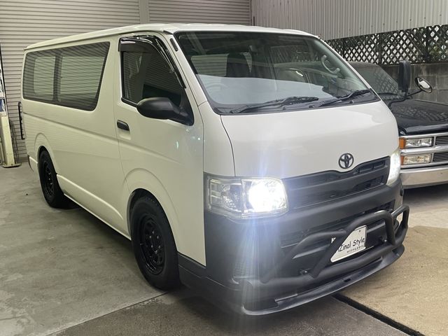 TOYOTA HIACE van 2WD 2010