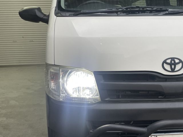 TOYOTA HIACE van 2WD 2010