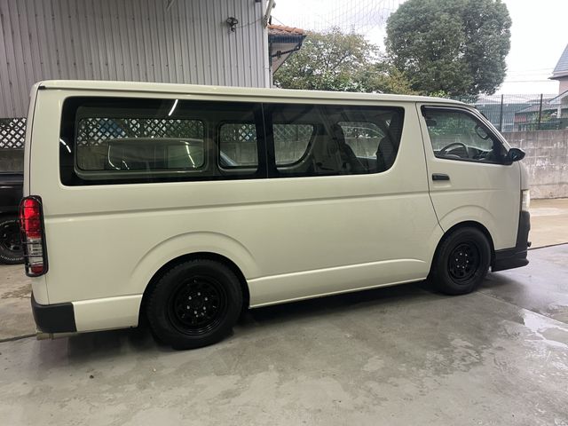 TOYOTA HIACE van 2WD 2010