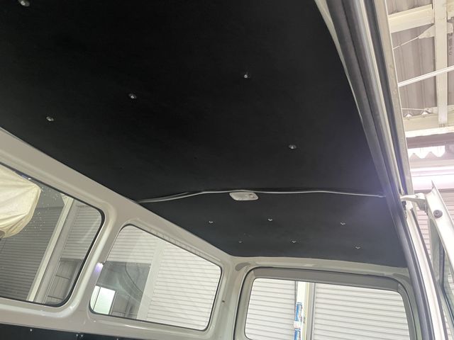 TOYOTA HIACE van 2WD 2010