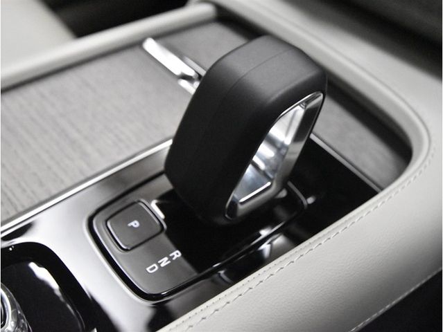 VOLVO VOLVO XC90 2022