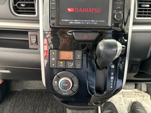 DAIHATSU TANTO CUSTOM 2014