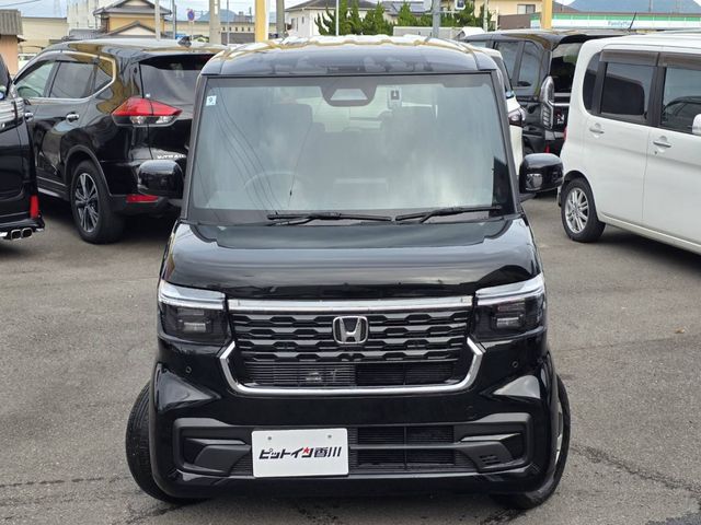 HONDA N BOX CUSTOM 2024