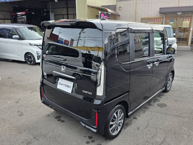 HONDA N BOX CUSTOM 2024