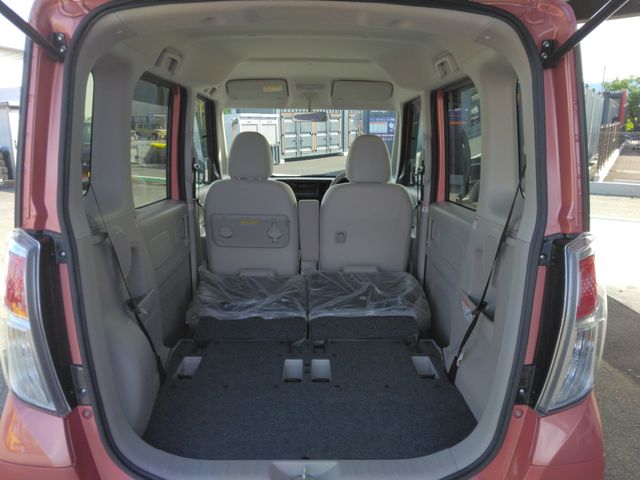 MITSUBISHI eK SPACE 2017