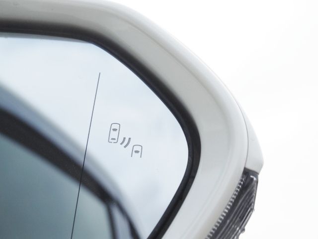 TOYOTA CROWN sedan hybrid 2019