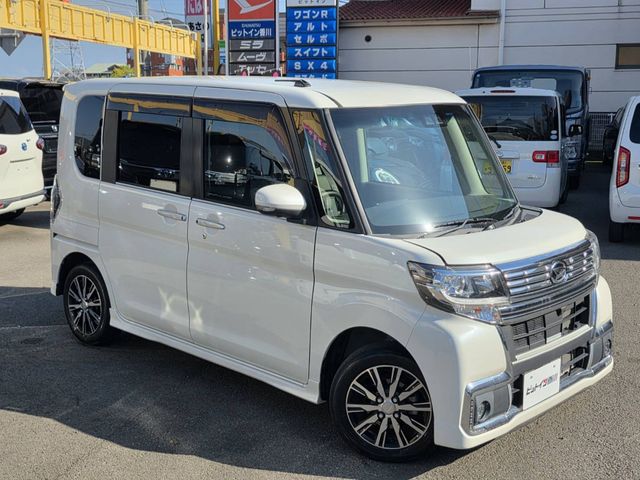 DAIHATSU TANTO CUSTOM 2019