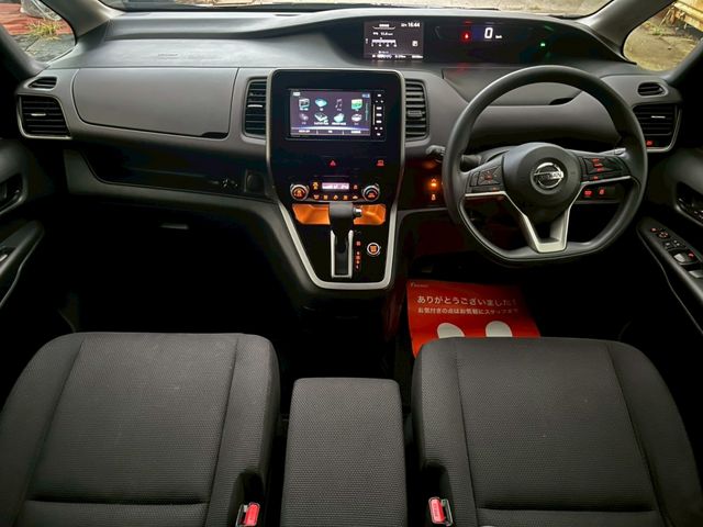 NISSAN SERENA  WG 2017