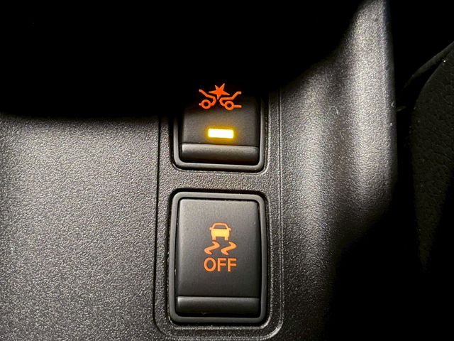 NISSAN SERENA  WG 2017