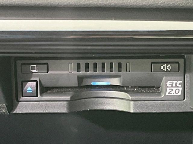 TOYOTA CROWN sedan hybrid 4WD 2018