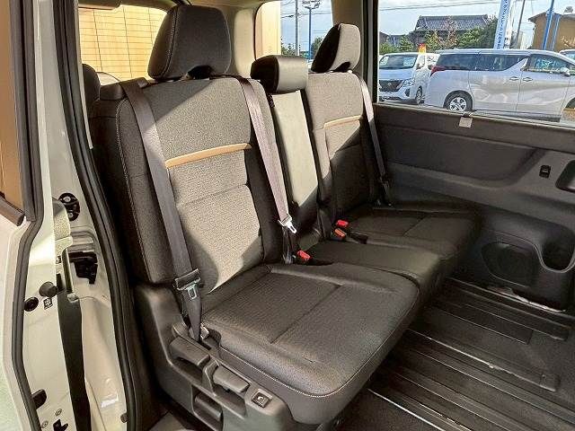 NISSAN SERENA  WG 4WD 2025