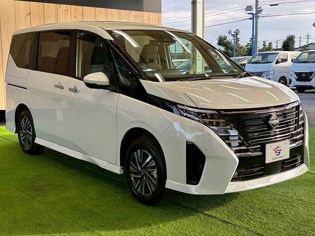 NISSAN SERENA  WG 4WD 2025
