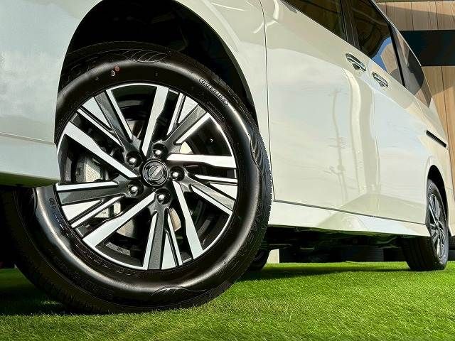 NISSAN SERENA  WG 4WD 2025