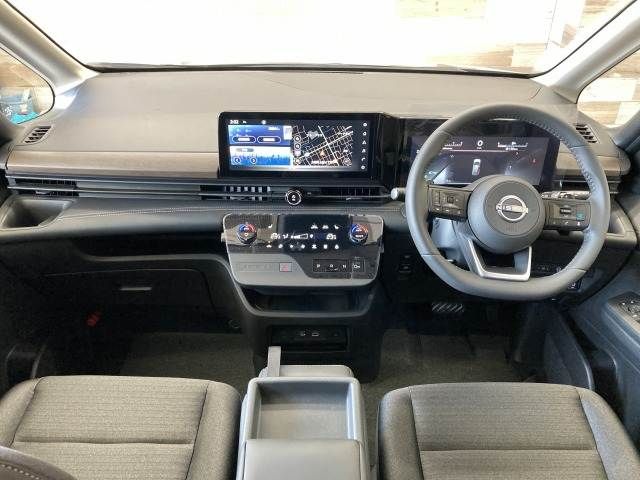 NISSAN SERENA  WG 4WD 2025