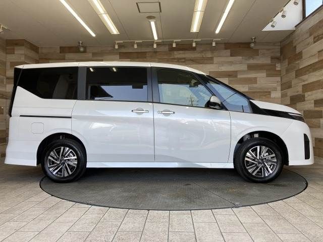 NISSAN SERENA  WG 4WD 2025