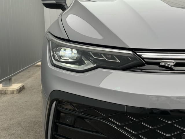 VOLKSWAGEN VOLKSWAGEN GOLF VARIANT 2025