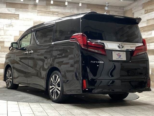 TOYOTA ALPHARD 2022