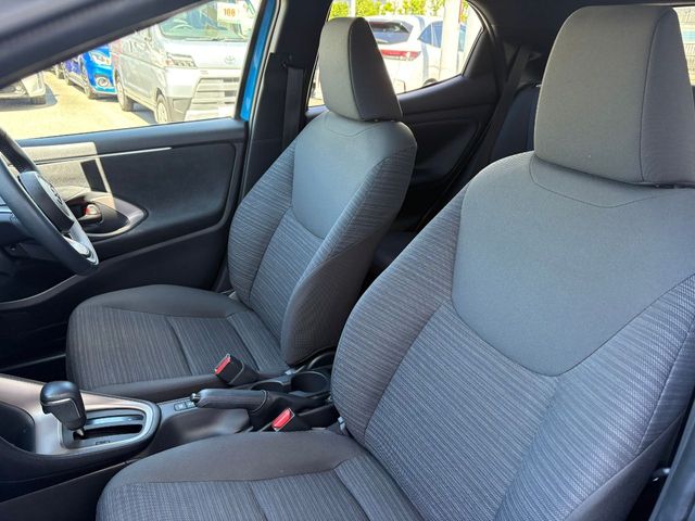 TOYOTA YARIS HYBRID 2023