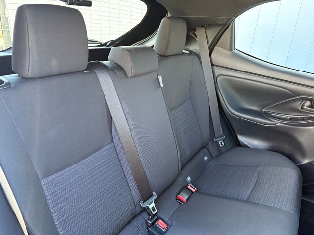 TOYOTA YARIS HYBRID 2023