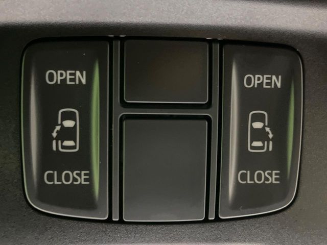 TOYOTA VELLFIRE 2015